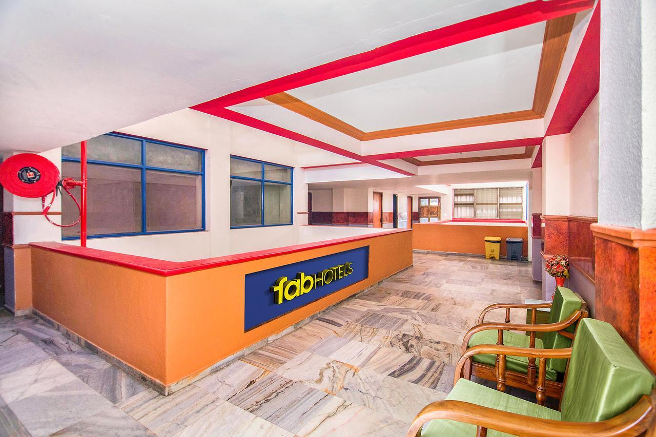 Fabexpress Picnic Plaza Mylapore Chennai Extérieur photo